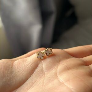 White clover earrings